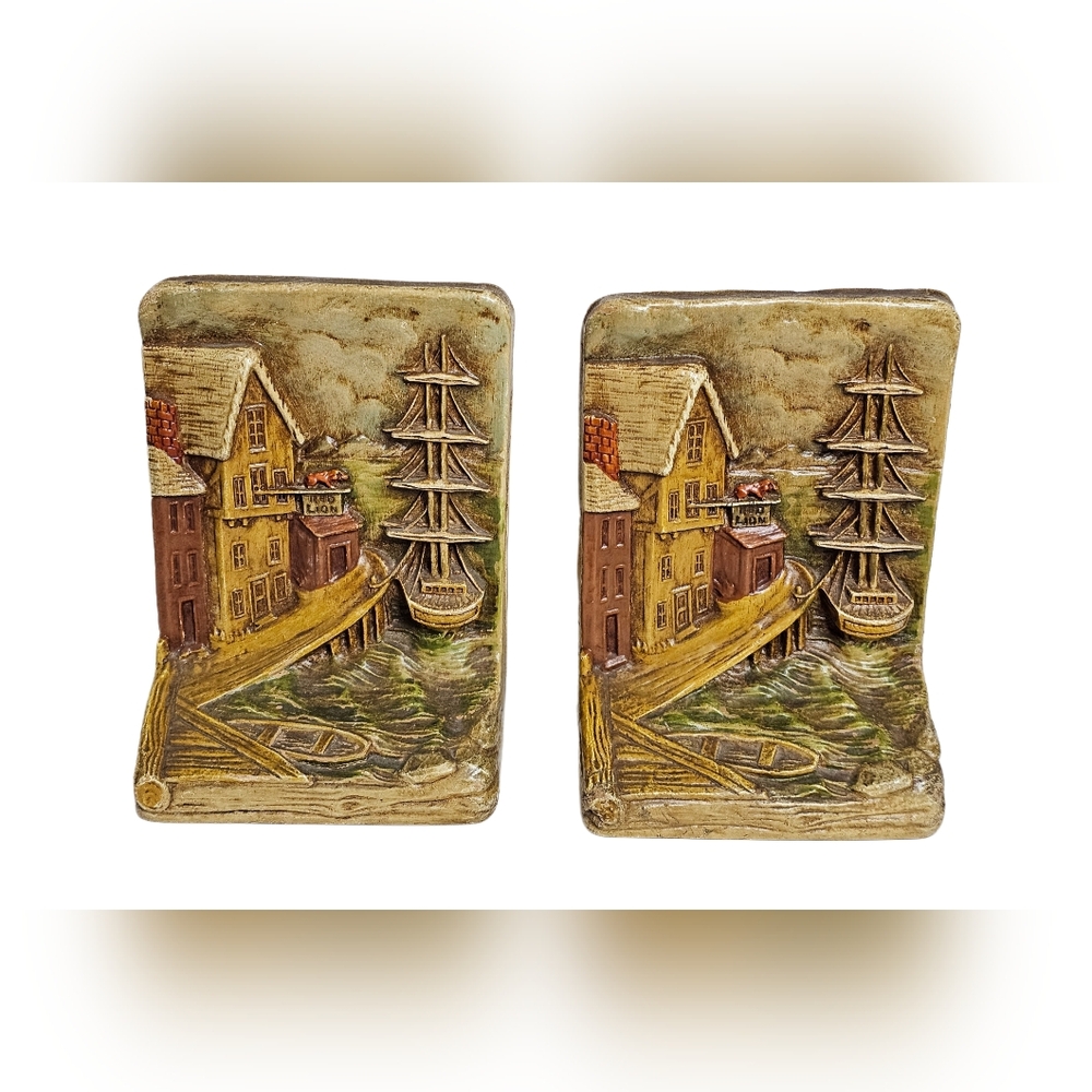 Vtg Pair Bookends Syroco Wood "Red Lion" Inn Sailing Ship Clipper Wharf Nautical